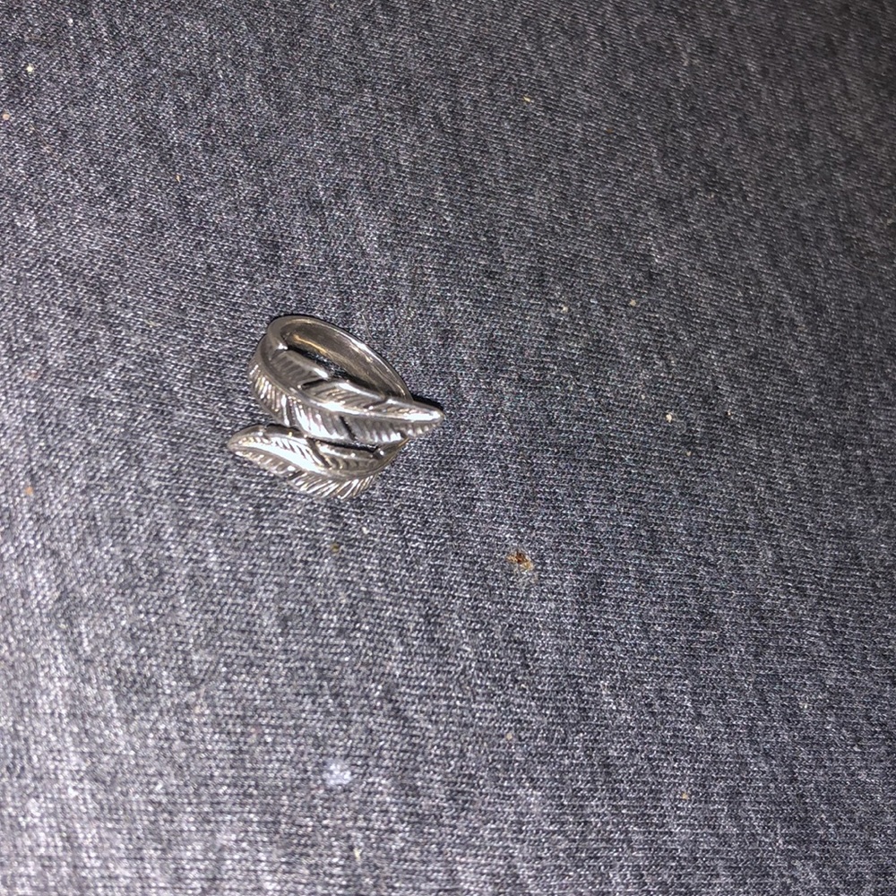 Leaf ring - Picture 4 of 4